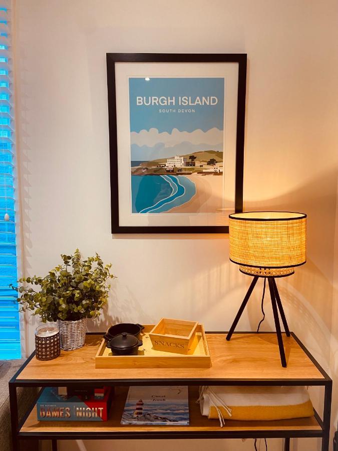 Apartment On The Hoe & Coastal Path With Free Parking พลีมัธ ภายนอก รูปภาพ