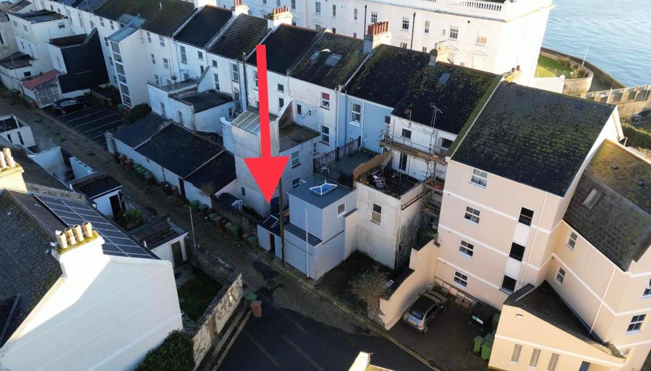 Apartment On The Hoe & Coastal Path With Free Parking พลีมัธ ภายนอก รูปภาพ