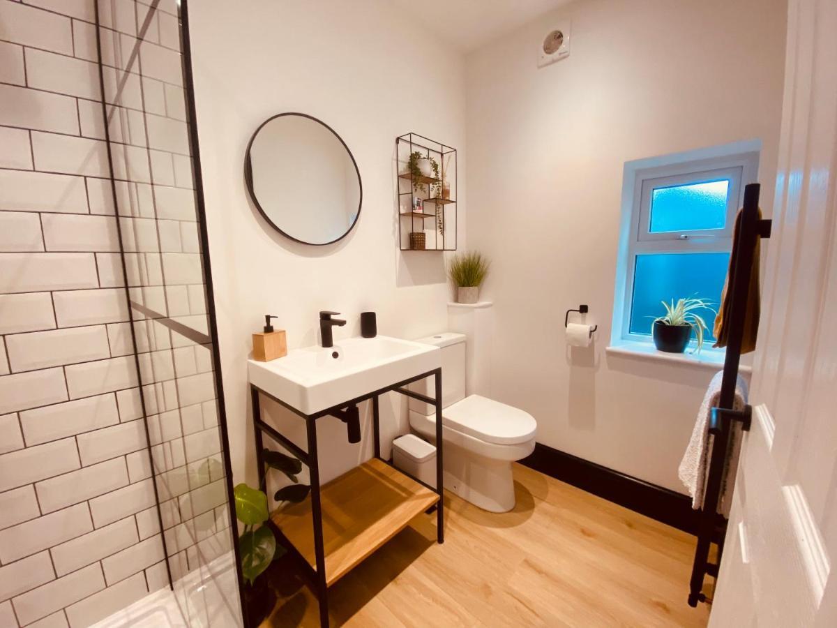 Apartment On The Hoe & Coastal Path With Free Parking พลีมัธ ภายนอก รูปภาพ